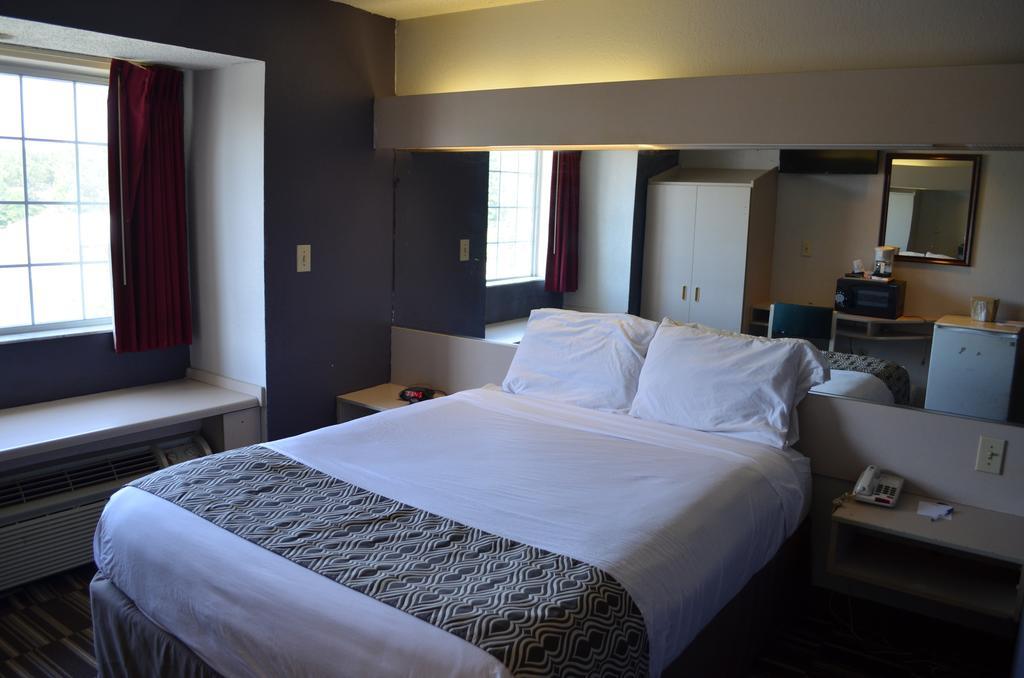 Stay Express Inn And Suites Atlanta Union City Buitenkant foto