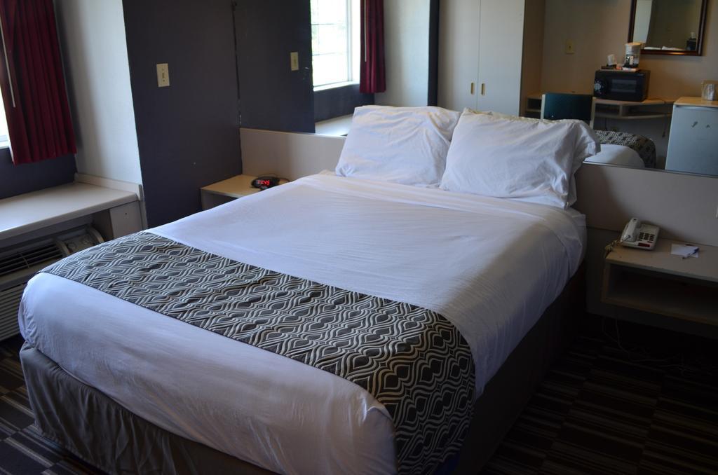 Stay Express Inn And Suites Atlanta Union City Buitenkant foto
